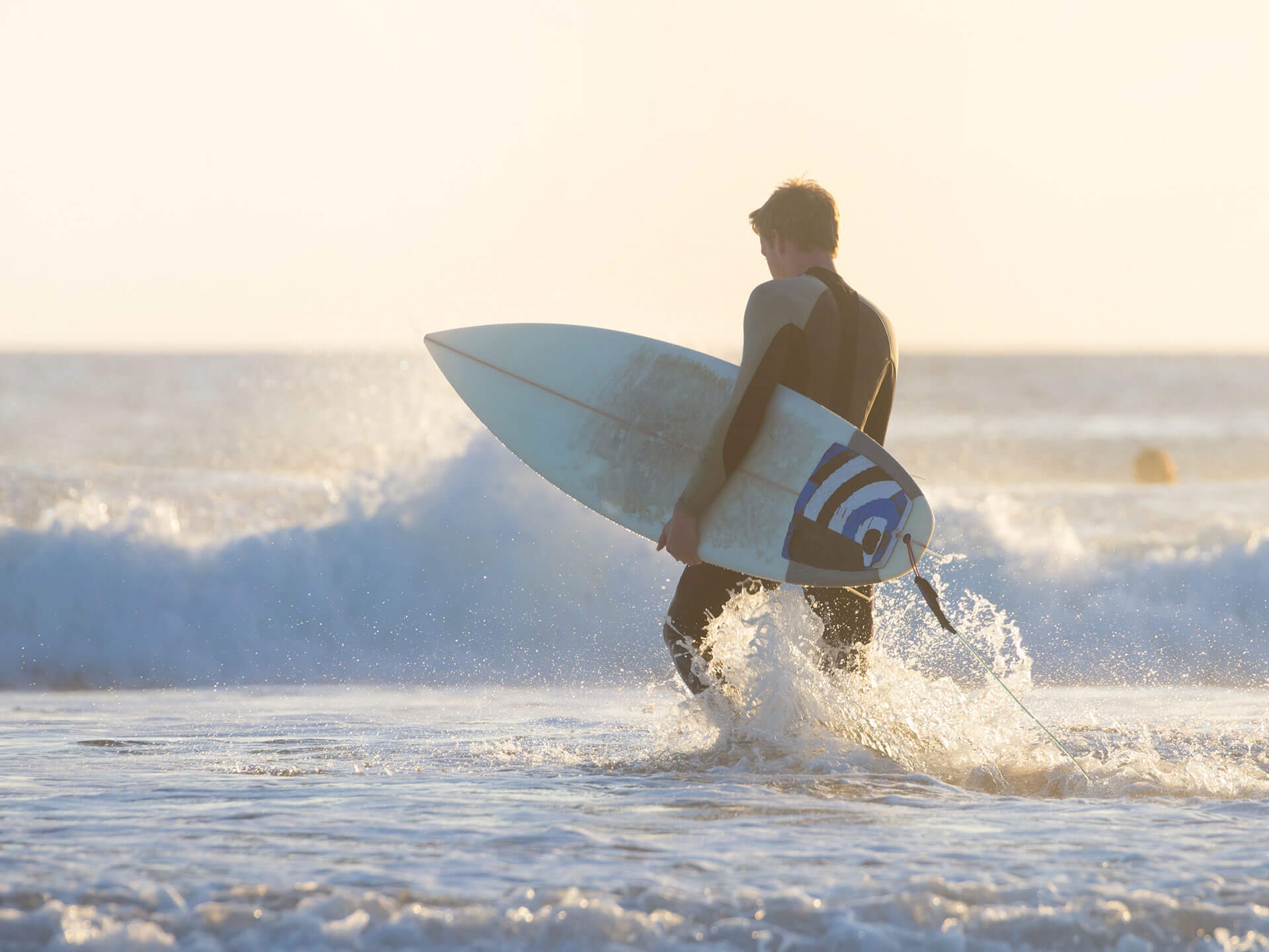 Menai Holidays Surfer Scenic Shot