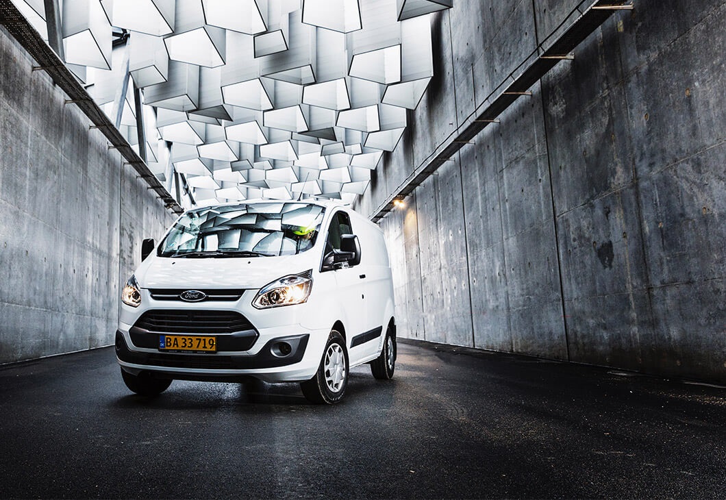 Motor Trade Delivery Scenic Artwork Vehicle